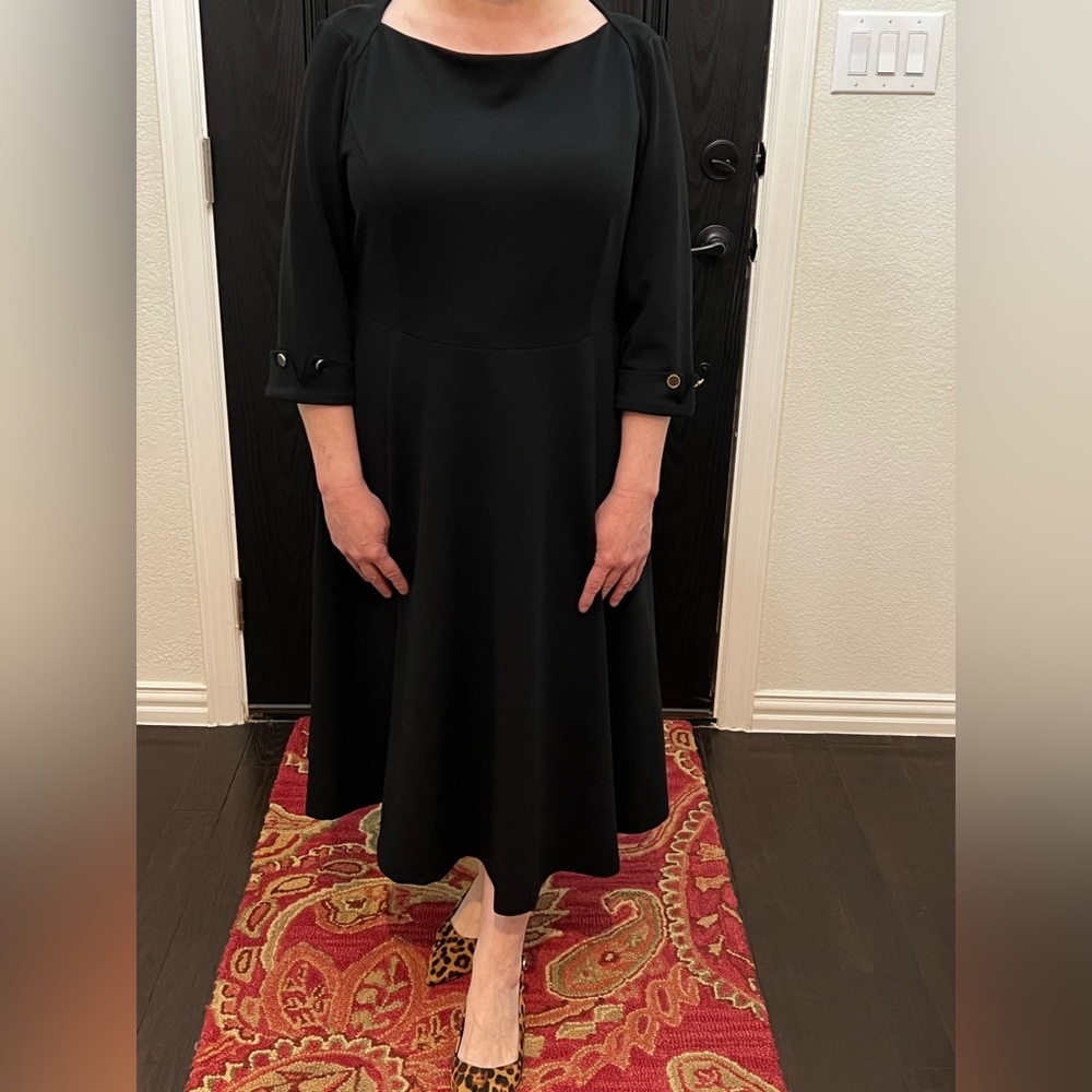 Elegant Black Midi Dress